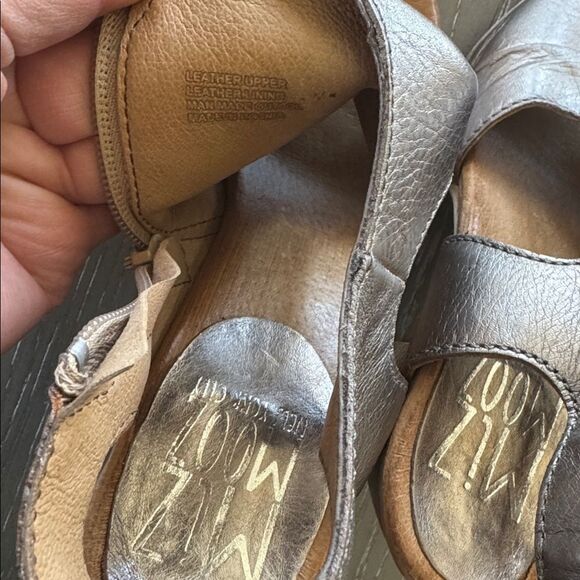 Miz Mooz Metallic Pewter Leather Heeled Sandals Open Toe Shoes Slingback Size 38 - Picture 6 of 12